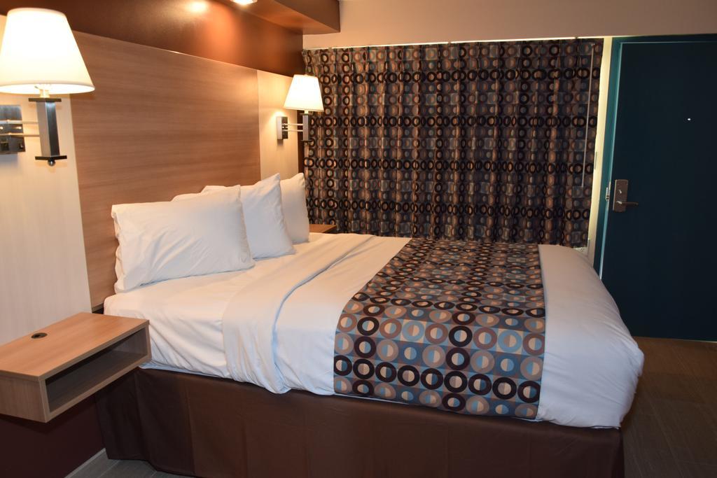 Deluxe King Room,699684508:JPEG